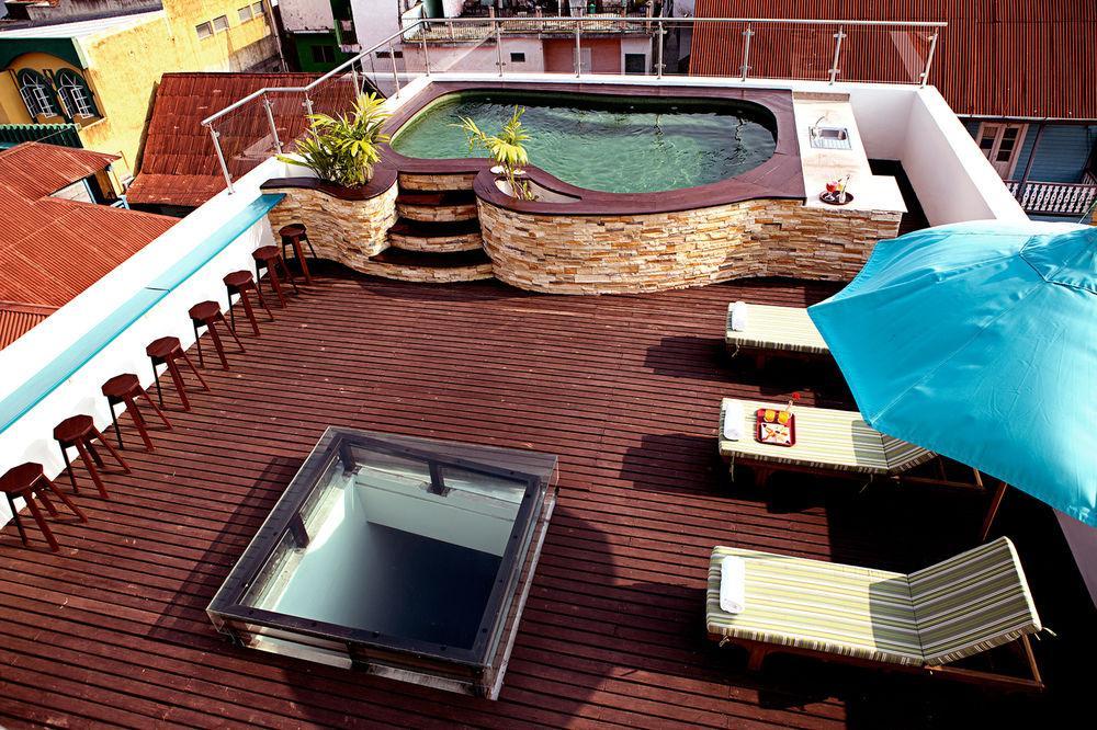 Hotel Isla De Флорес Екстериор снимка